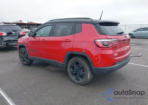 2018 Jeep Compass Altitude Fwd из США, поврежденный, VIN 3C4NJCBB9JT408343